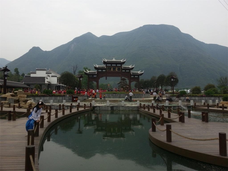 景區(qū)內(nèi)為什么要安裝負(fù)氧離子監(jiān)測(cè)設(shè)備？